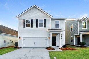 1124 River Rd in Hanahan, SC - Building Photo