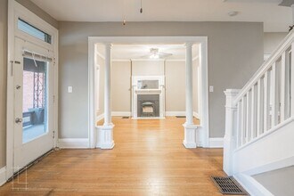 2497 Summit St in Columbus, OH - Building Photo - Building Photo