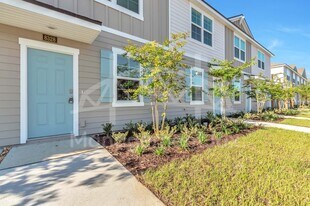 8373 Zenith Cir in Jacksonville, FL - Building Photo