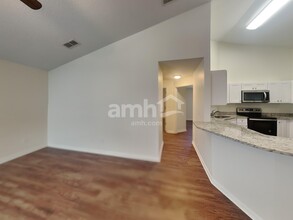 13845 Vista Del Lago Blvd in Clermont, FL - Building Photo - Building Photo