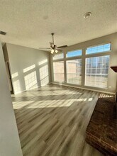 10901 Columbia Dr in Frisco, TX - Foto de edificio - Building Photo