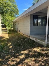 1128 S Fort Ave in Springfield, MO - Building Photo - Building Photo