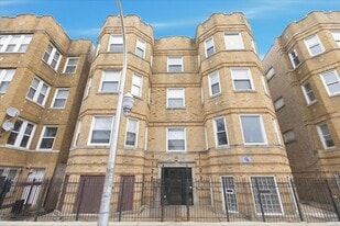 1123 N Christiana Ave in Chicago, IL - Building Photo