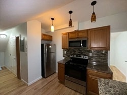 16 Campo Seco St, Unit 3 in Methuen, MA - Foto de edificio - Building Photo