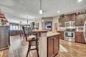 445 240th Ave in Arnolds Park, IA - Building Photo - Building Photo