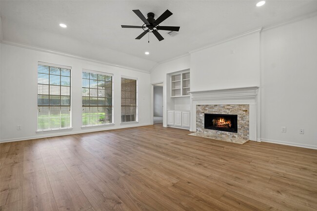property at 15106 Vista Heights Dr