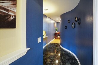 4004 Montrose Blvd in Houston, TX - Building Photo - Building Photo