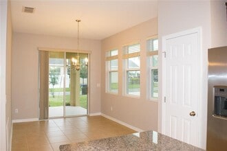 8112 Summerlake Groves St in Winter Garden, FL - Building Photo - Building Photo