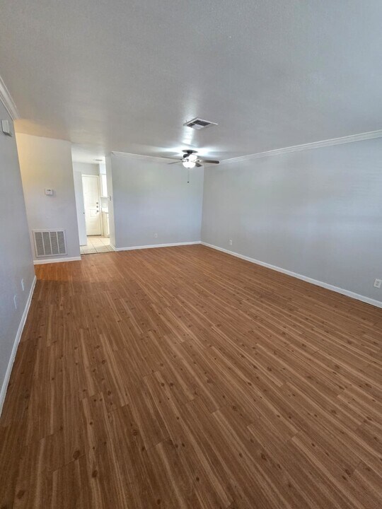 1229 Lyric Ln in Pasadena, TX - Building Photo
