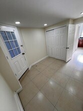 51-18 48th St in Flushing, NY - Building Photo - Building Photo