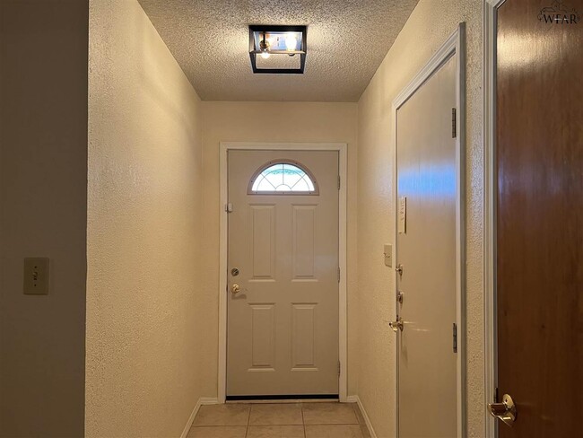 2108 Selma Dr in Wichita Falls, TX - Building Photo - Building Photo