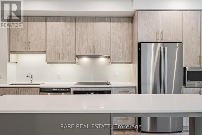 461 Green Rd in Hamilton, ON - Building Photo - Building Photo