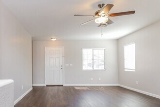 12649 W Charter Oak Rd in El Mirage, AZ - Building Photo - Building Photo