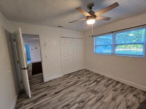 19645 SW Lark Dr in Dunnellon, FL - Building Photo - Building Photo