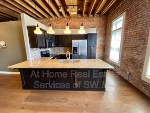 412 South Ave in Springfield, MO - Building Photo - Building Photo