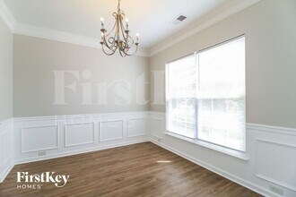 2165 Rindle Dr in High Point, NC - Building Photo - Building Photo