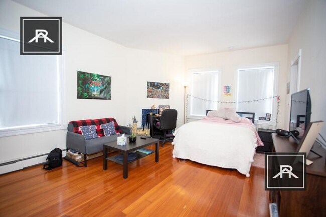 17 Keswick St in Boston, MA - Building Photo - Building Photo
