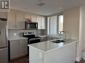 518 Rochester St in Ottawa, ON - Building Photo - Building Photo