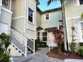 133 SE 28th Ter in Homestead, FL - Building Photo - Building Photo