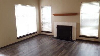 822 Cardinal Creek Blvd in Norman, OK - Building Photo - Building Photo