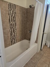 1752 Georges Ln in Philadelphia, PA - Building Photo - Building Photo