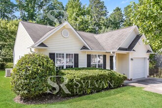 2086 Tea Berry Ct in Winston-Salem, NC - Building Photo - Building Photo