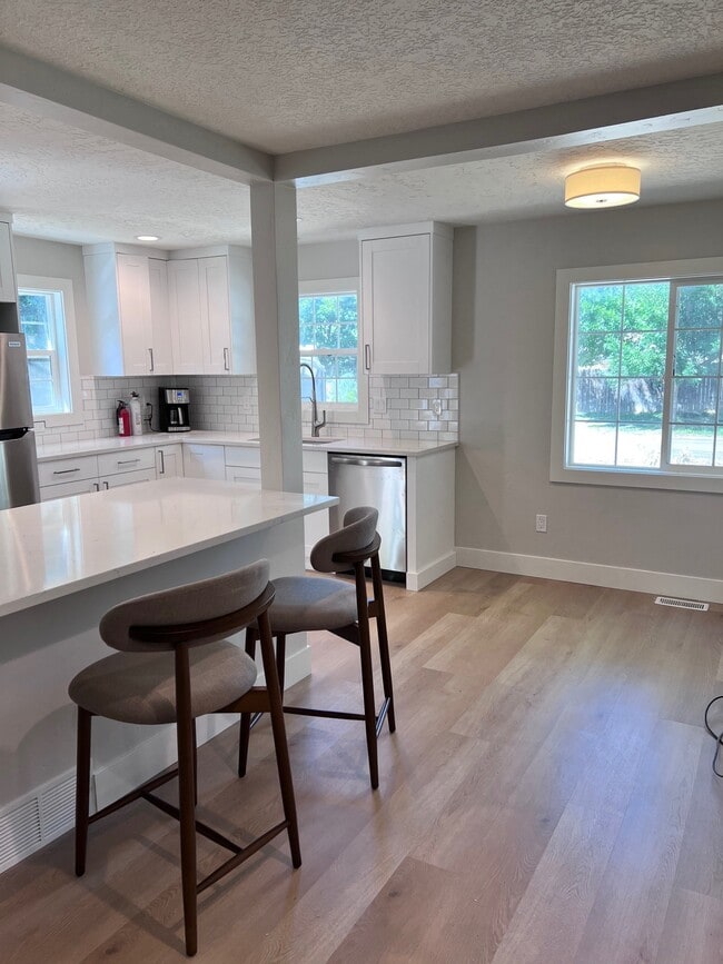 property at 1713 W Boise Ave