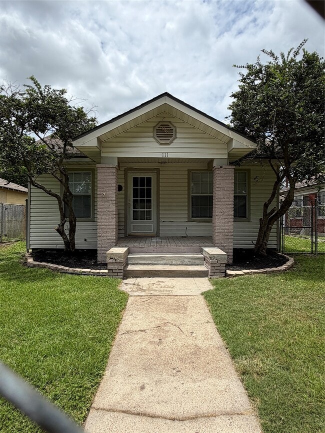 111 Inlane St