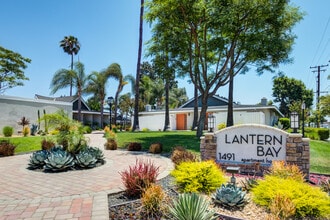 Lantern Bay Apartment Homes in Orange, CA - Building Photo - Building Photo