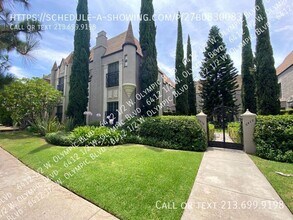 1/2 W Olympic Blvd in Los Angeles, CA - Building Photo - Building Photo