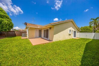 14208 SW 23rd St in Miami, FL - Building Photo - Building Photo
