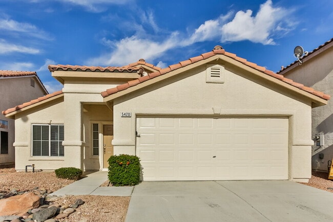 5420 Cliff Dancer St