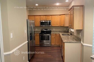 3821 Sipes Ln in Charlotte, NC - Foto de edificio - Building Photo