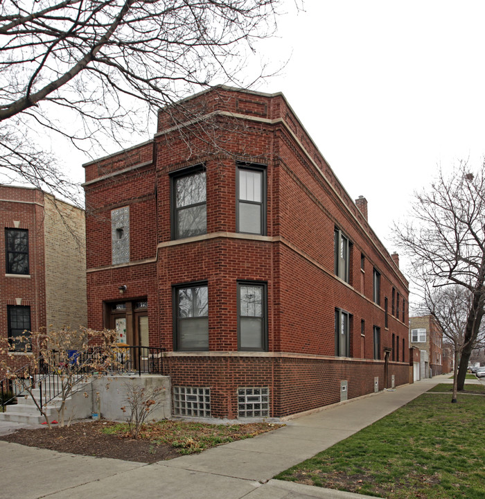 3501 N Bell Ave in Chicago, IL - Foto de edificio