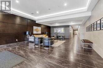 330 Ridout St N in London, ON - Building Photo - Building Photo