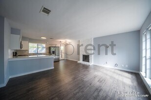 Unit A in Austin, TX - Building Photo