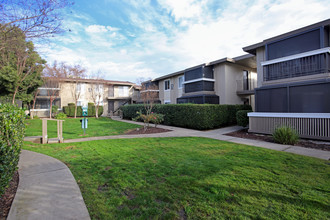 Abby Creek Apartments in Carmichael, CA - Building Photo - Building Photo