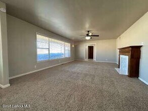 8302 I-27 in Lubbock, TX - Foto de edificio - Building Photo