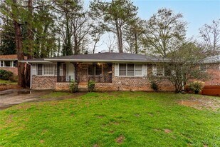 1138 Arlington Pkwy NE in Atlanta, GA - Building Photo