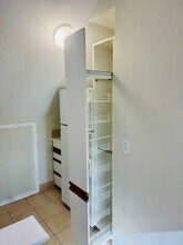 72 Adams St in Waltham, MA - Building Photo - Building Photo