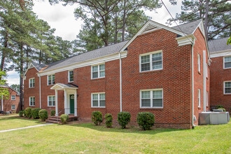 Haymount Historic Apartments in Fayetteville, NC - Foto de edificio - Primary Photo