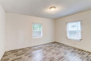 3510 Lyons Alley in Houston, TX - Building Photo
