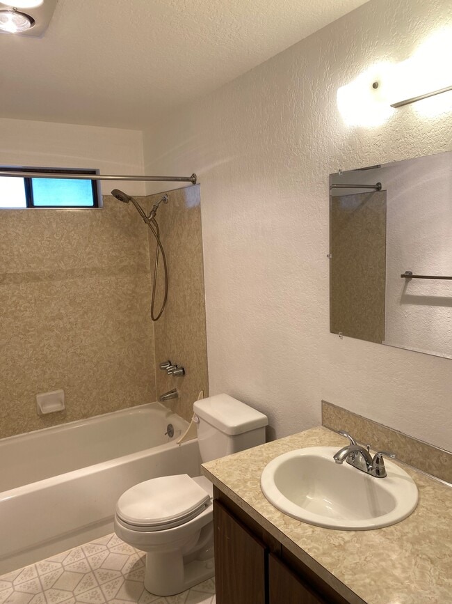 2024 NW 59th St in Seattle, WA - Building Photo - Building Photo