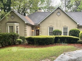 4148 Old Course Dr, Unit 463 in Charlotte, NC - Building Photo