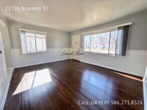 21330 Nummer St in Warren, MI - Building Photo - Building Photo