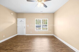 12562 McGrath Dr in Charlotte, NC - Building Photo - Building Photo