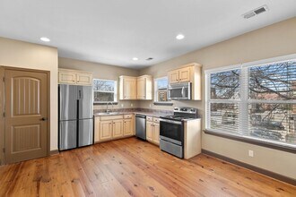 Phelan Flats in Birmingham, AL - Foto de edificio - Interior Photo