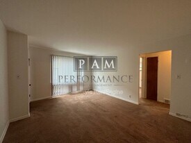 2155 S 102nd St in West Allis, WI - Building Photo