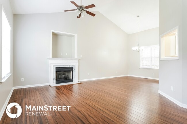 292 Tomahawk Dr in Clayton, NC - Building Photo - Building Photo