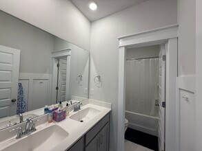 2709 McFadden Way in Johns Island, SC - Building Photo - Building Photo